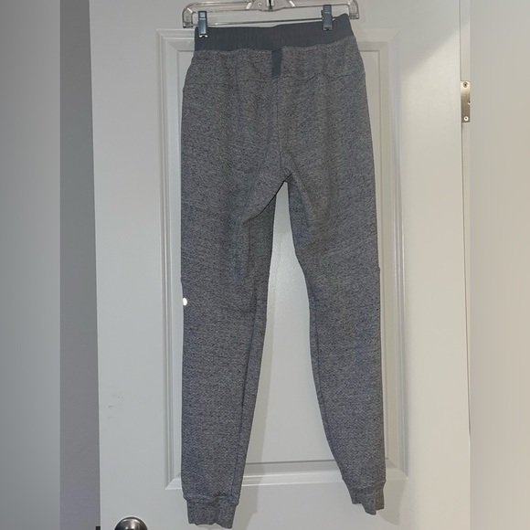 Lululemon “at ease” grey joggers - Picture 6 of 9